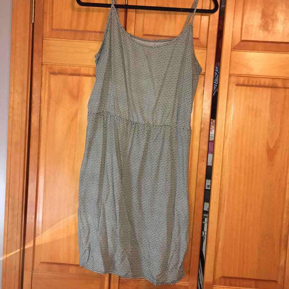 ✂️💲Old Navy Dress